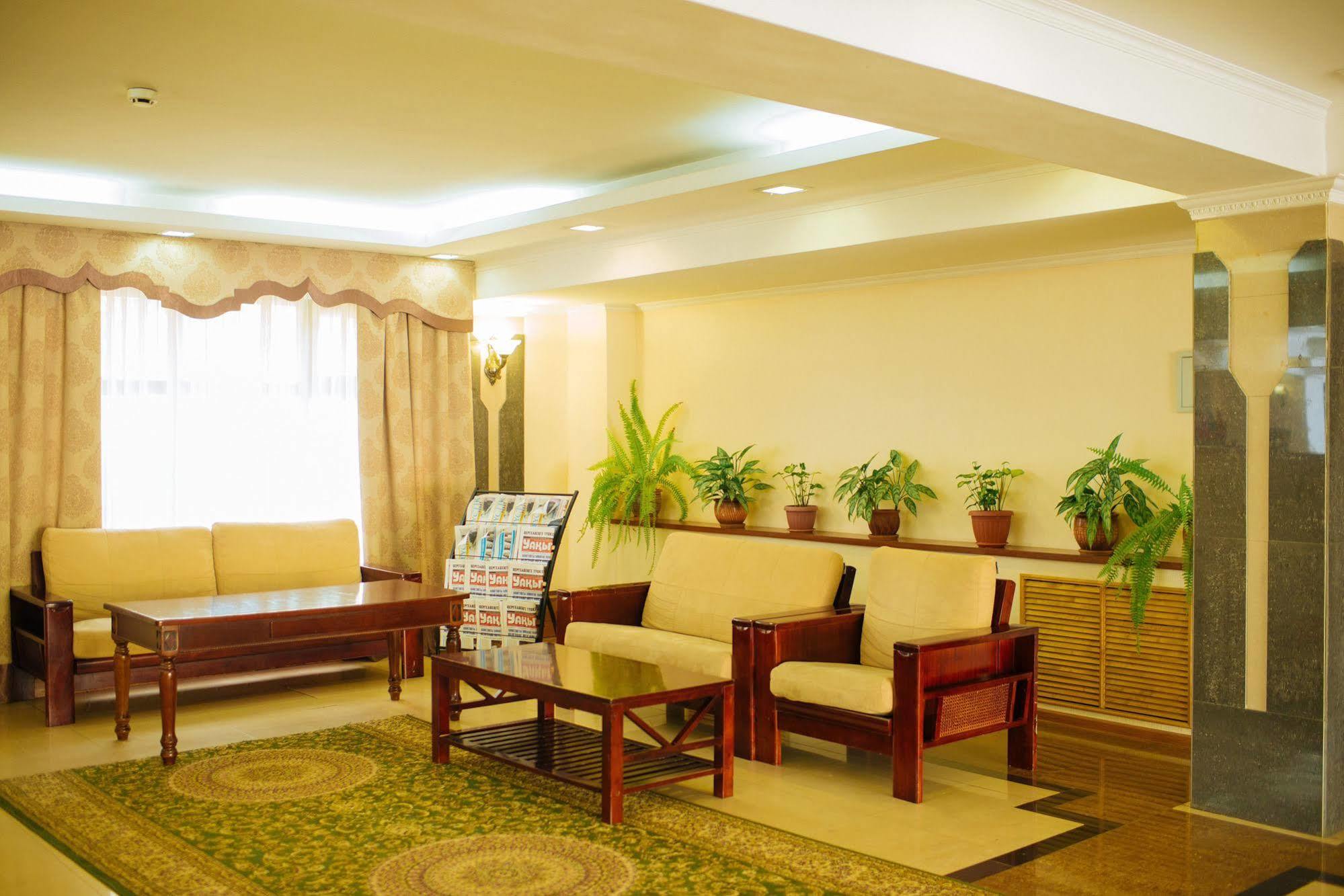 Dostyk Hotel Shymkent Exterior photo