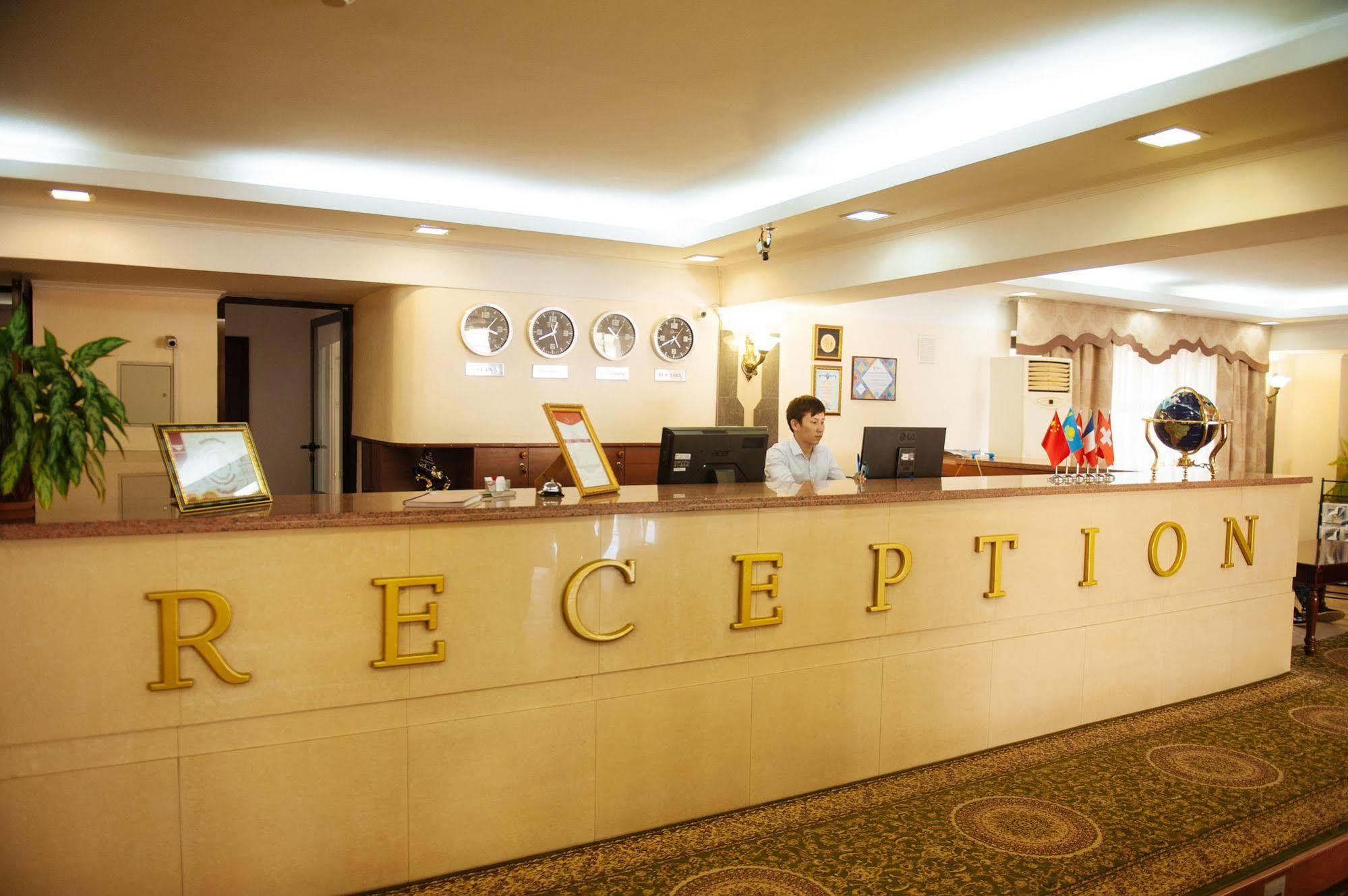 Dostyk Hotel Shymkent Exterior photo